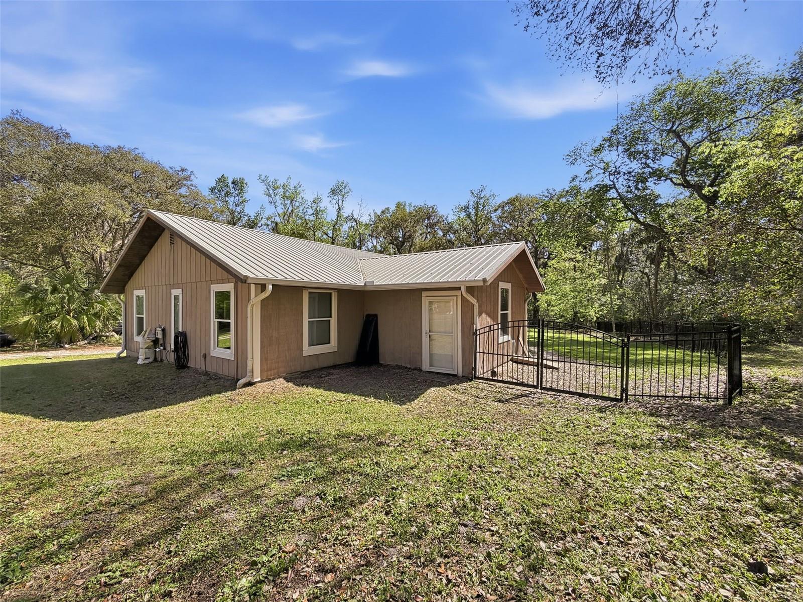 24350 LANARK RD, BROOKSVILLE, FL, 34601