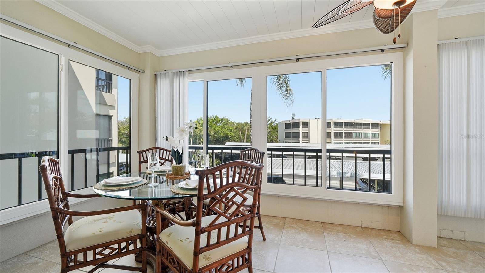 199 WHISPERING SANDS DR #204, SARASOTA, FL, 34242