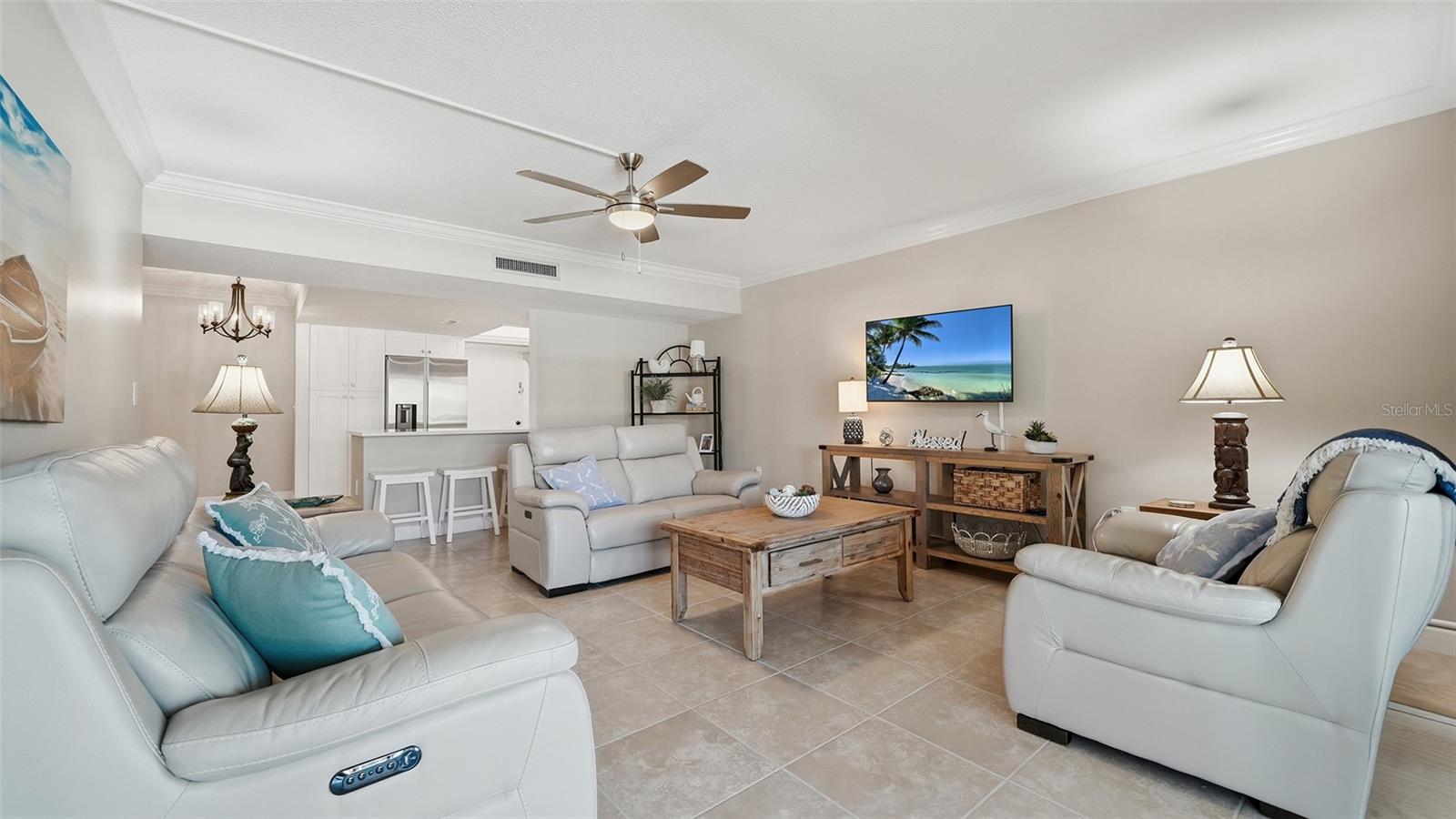 199 WHISPERING SANDS DR #204, SARASOTA, FL, 34242