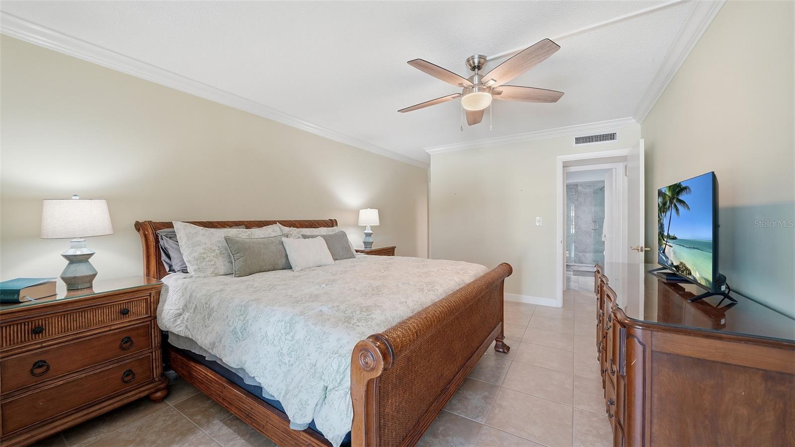 199 WHISPERING SANDS DR #204, SARASOTA, FL, 34242