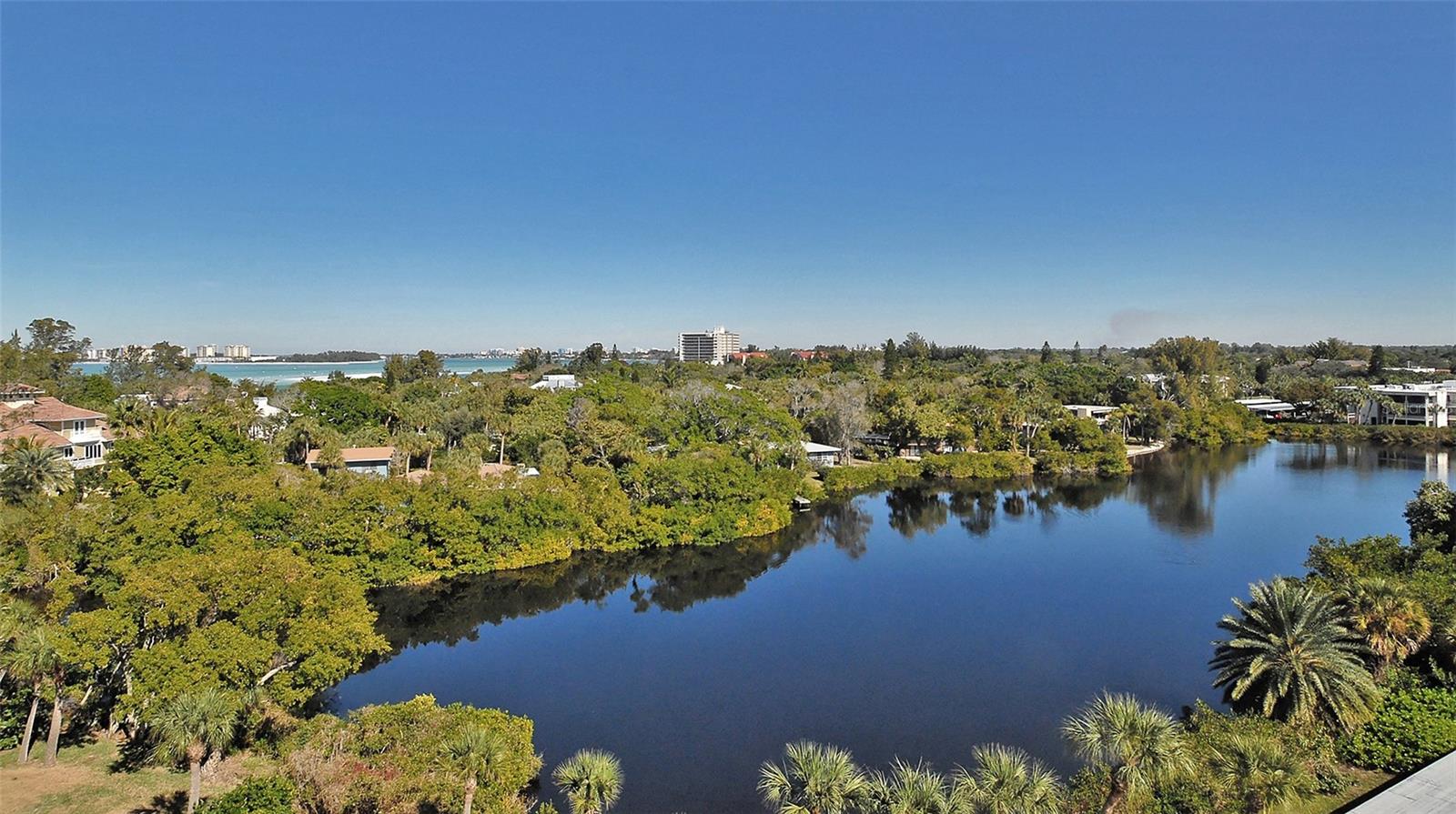 199 WHISPERING SANDS DR #204, SARASOTA, FL, 34242