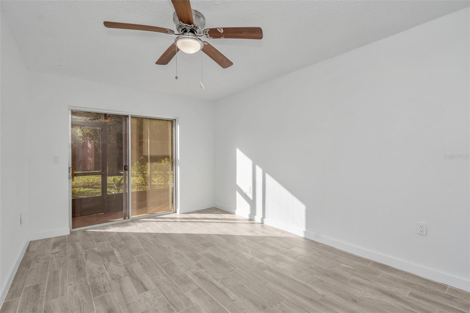 4805 ALT 19 #311, PALM HARBOR, FL, 34683