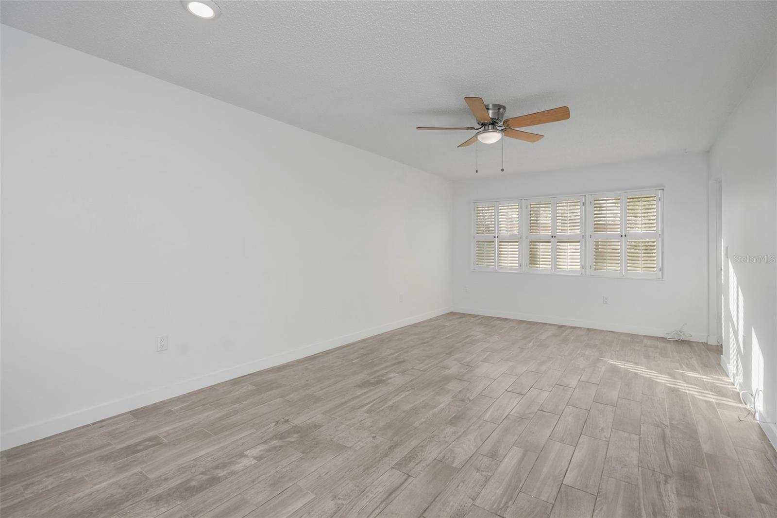 4805 ALT 19 #311, PALM HARBOR, FL, 34683