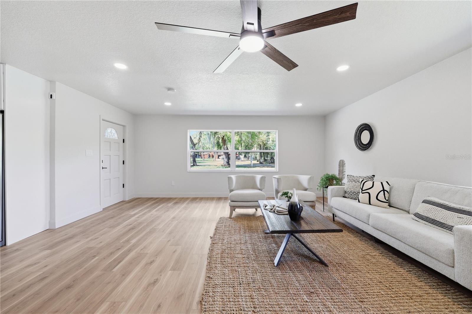 2711 WASHINGTON RD, VALRICO, FL, 33594