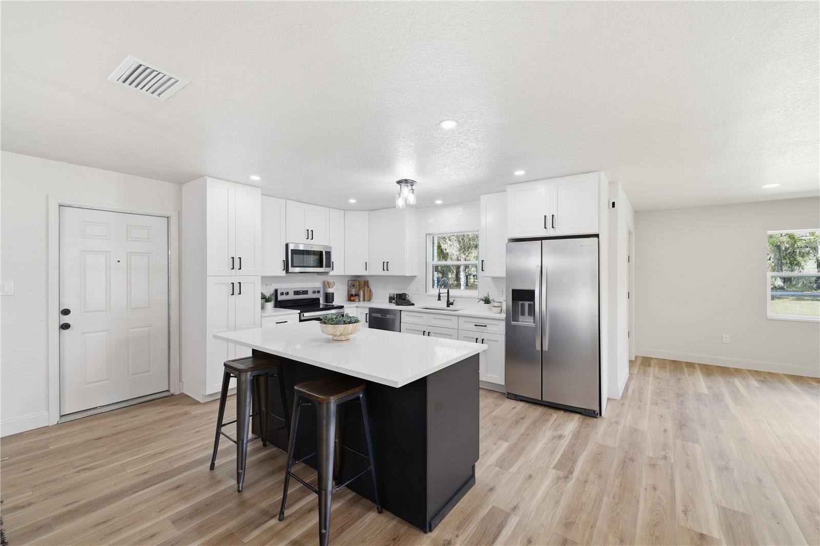 2711 WASHINGTON RD, VALRICO, FL, 33594