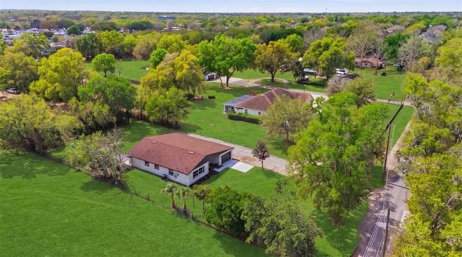 2711 WASHINGTON RD, VALRICO, FL, 33594