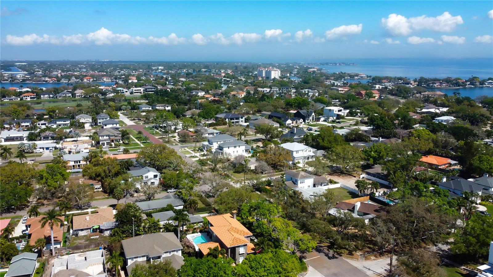 218 APPIAN WAY NE, ST PETERSBURG, FL, 33704