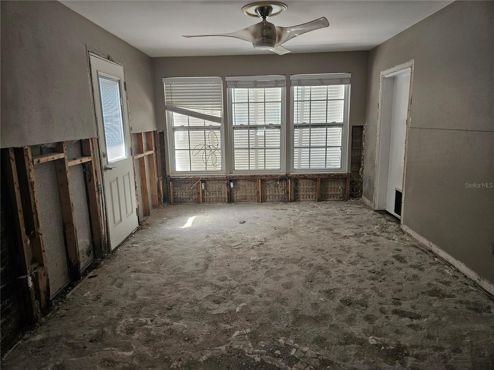 218 APPIAN WAY NE, ST PETERSBURG, FL, 33704