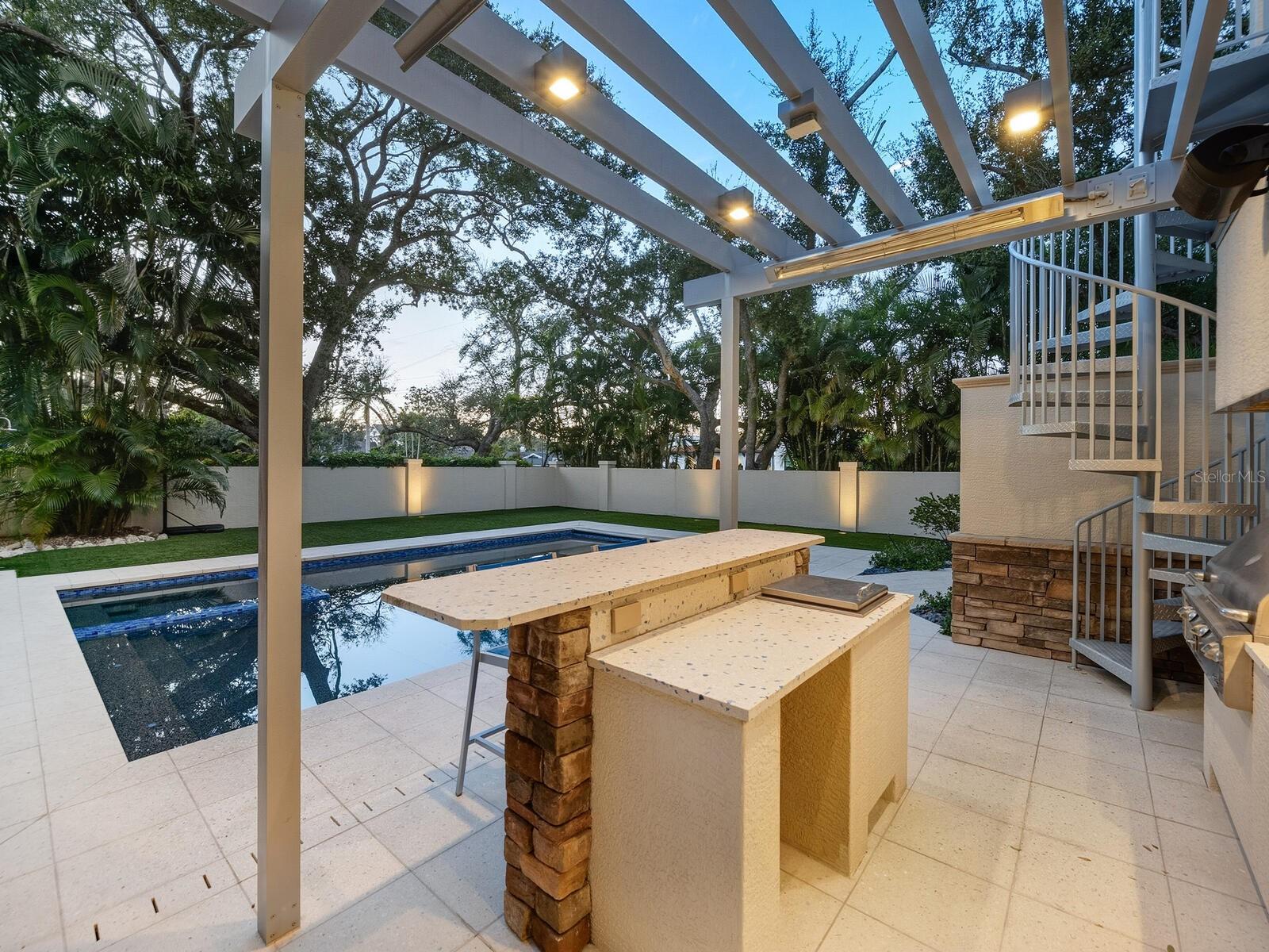 1655 SOUTH DR, SARASOTA, FL, 34239