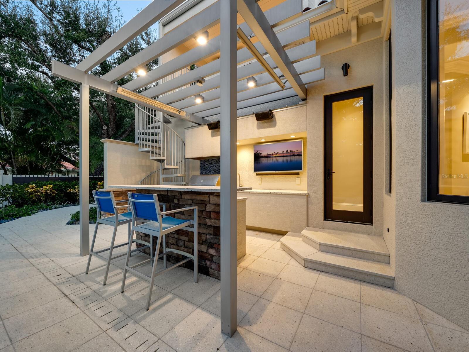 1655 SOUTH DR, SARASOTA, FL, 34239