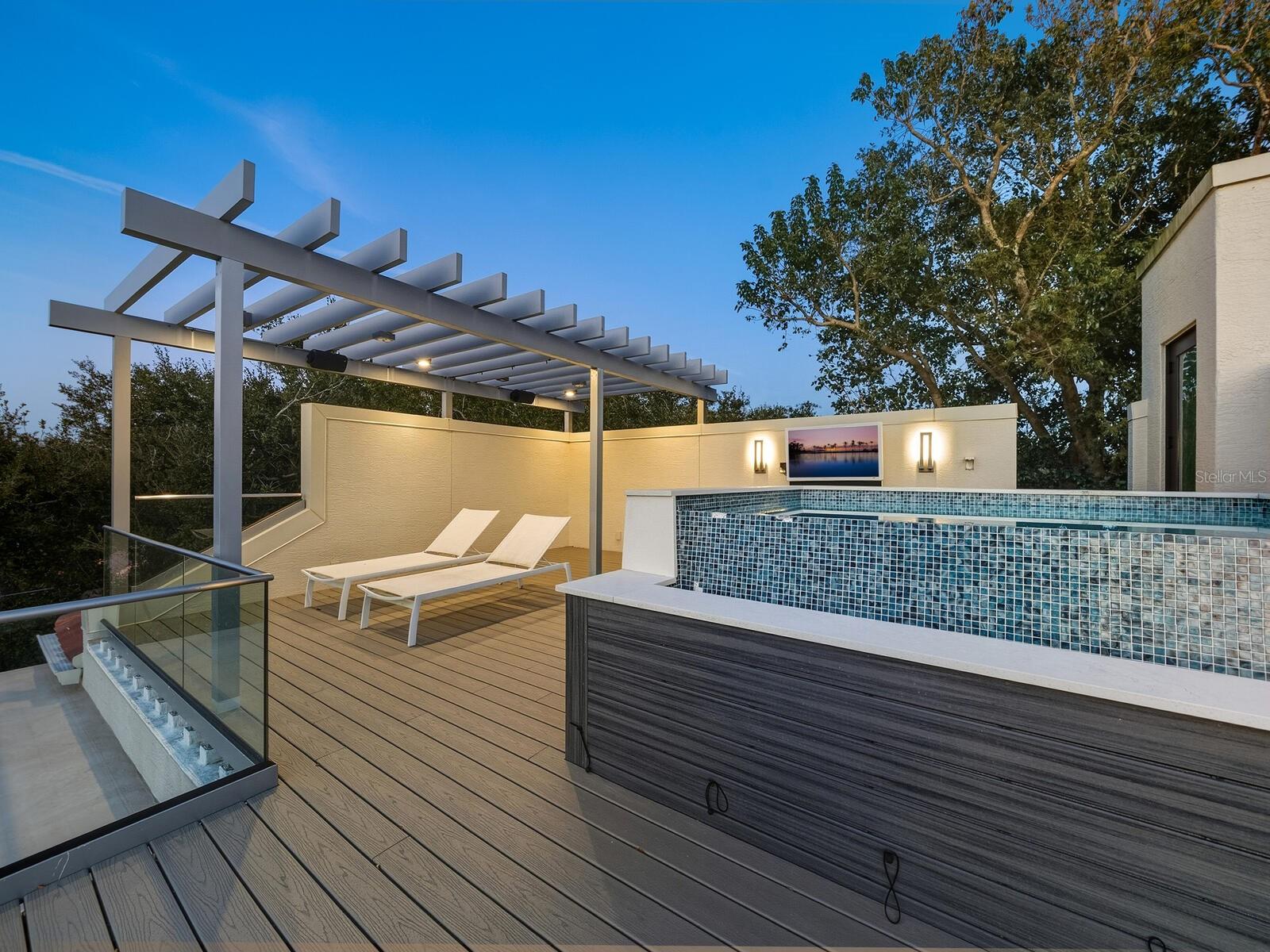 1655 SOUTH DR, SARASOTA, FL, 34239