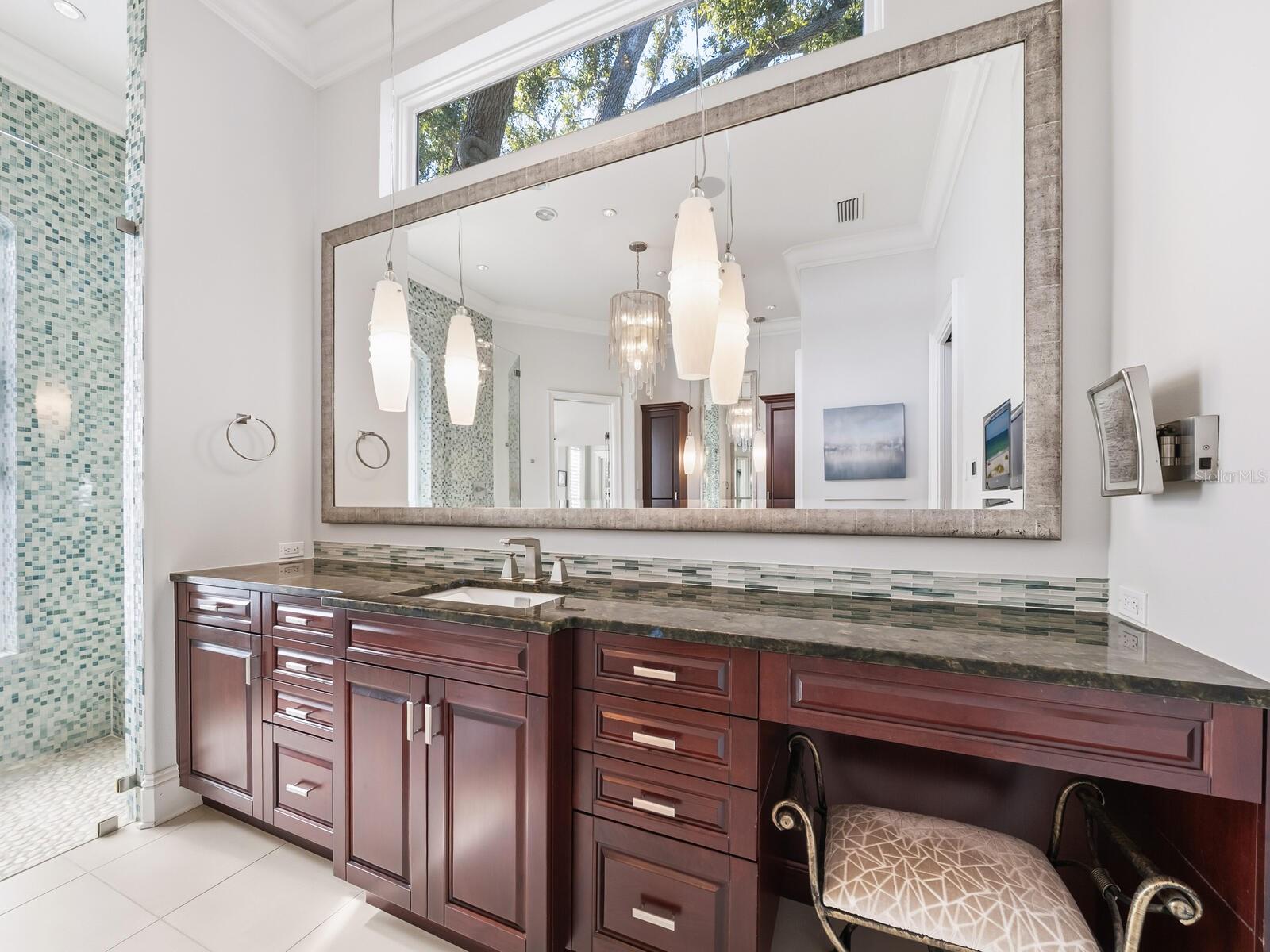 1655 SOUTH DR, SARASOTA, FL, 34239