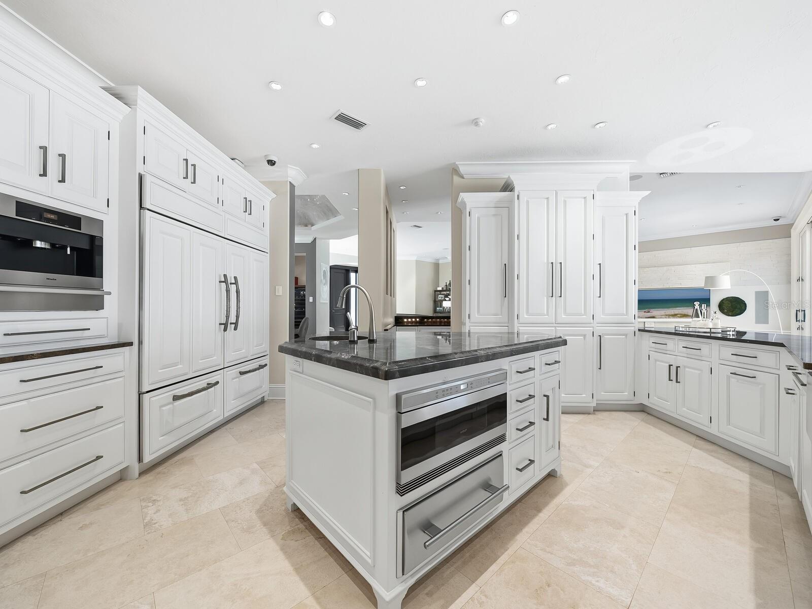 1655 SOUTH DR, SARASOTA, FL, 34239
