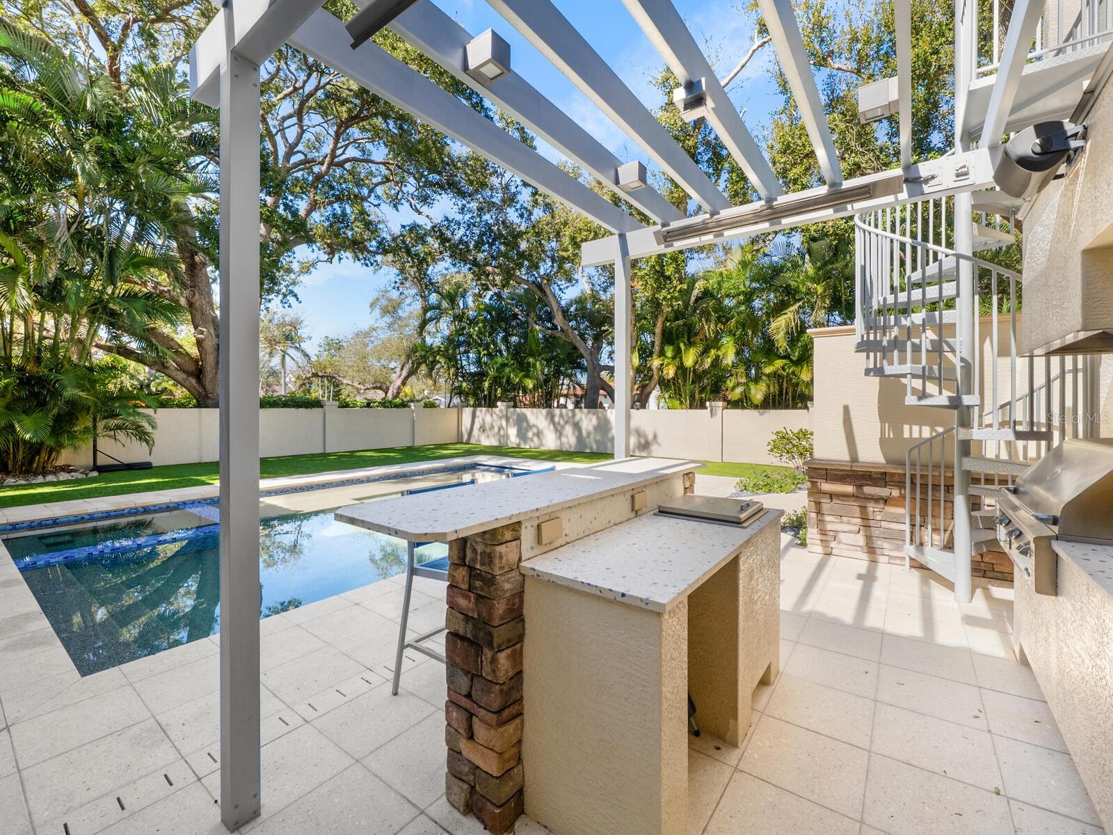1655 SOUTH DR, SARASOTA, FL, 34239