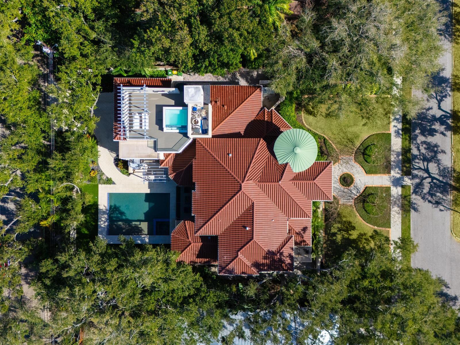 1655 SOUTH DR, SARASOTA, FL, 34239