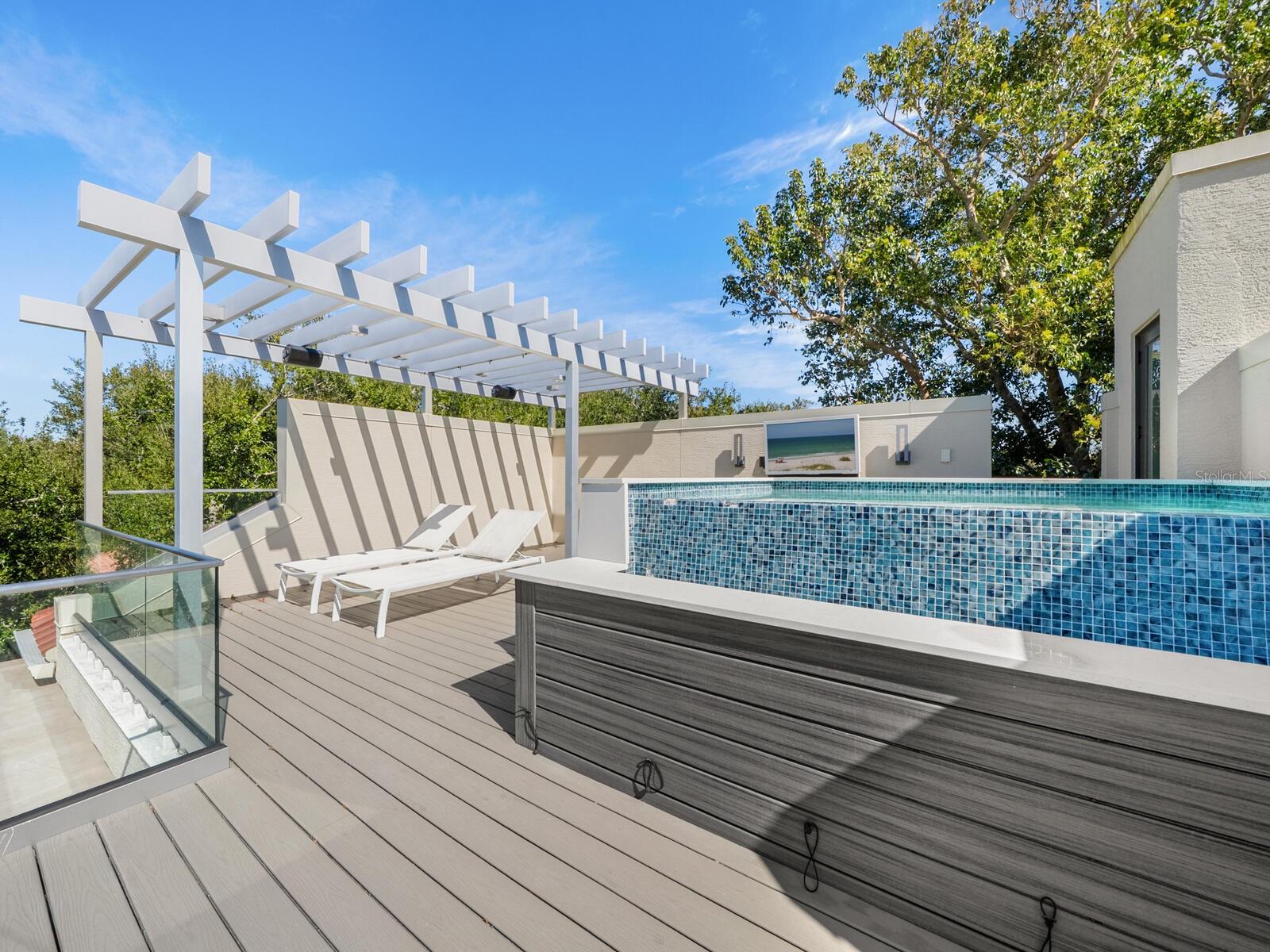 1655 SOUTH DR, SARASOTA, FL, 34239