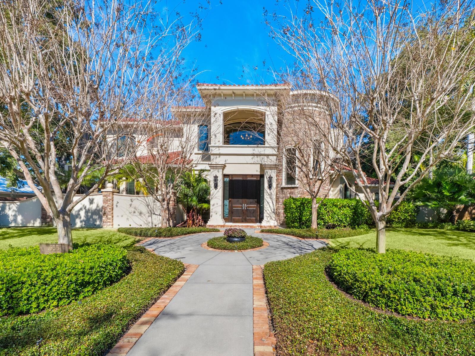 1655 SOUTH DR, SARASOTA, FL, 34239