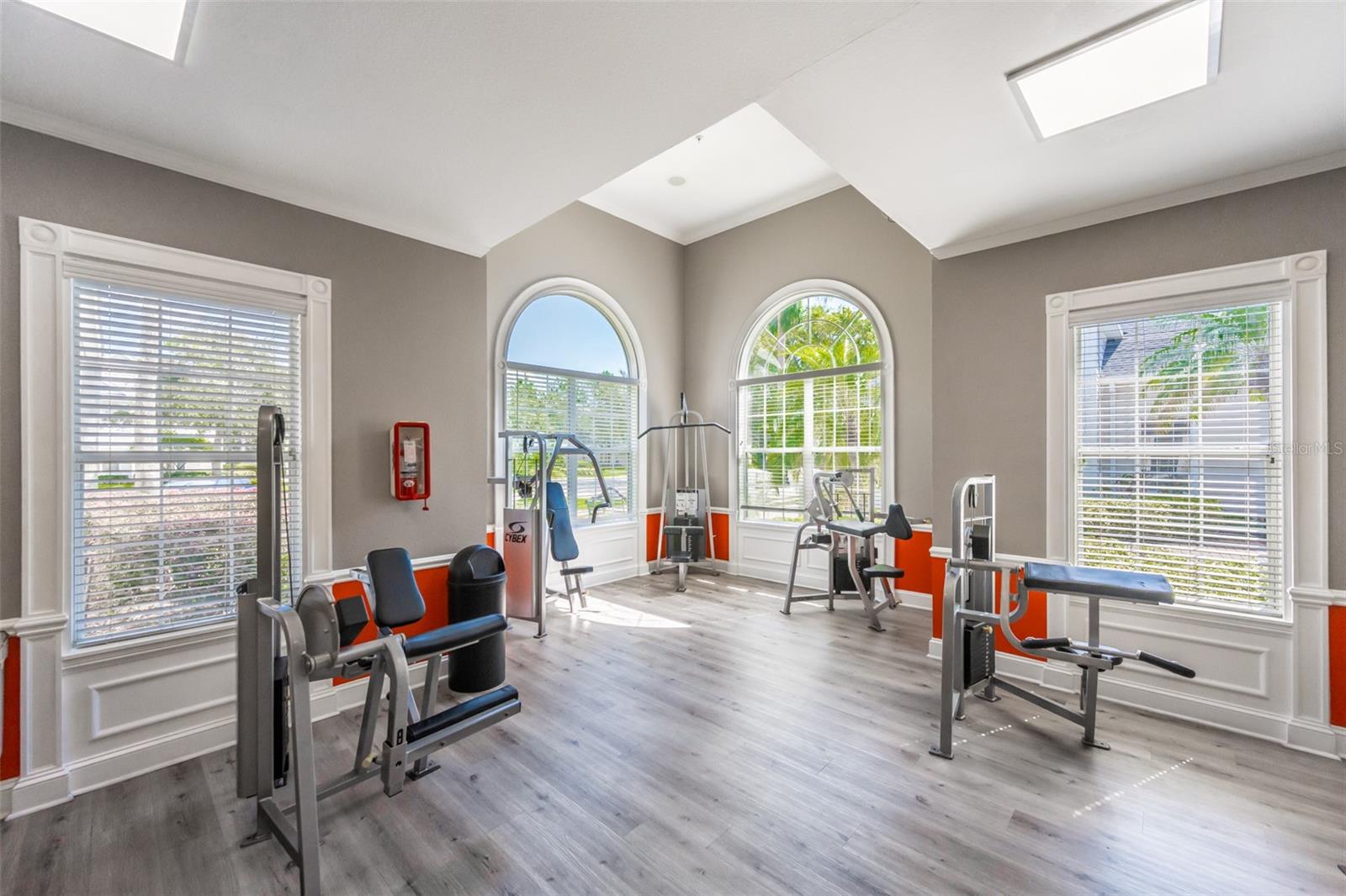 233 SOUTHERN PECAN CIR #101, WINTER GARDEN, FL, 34787