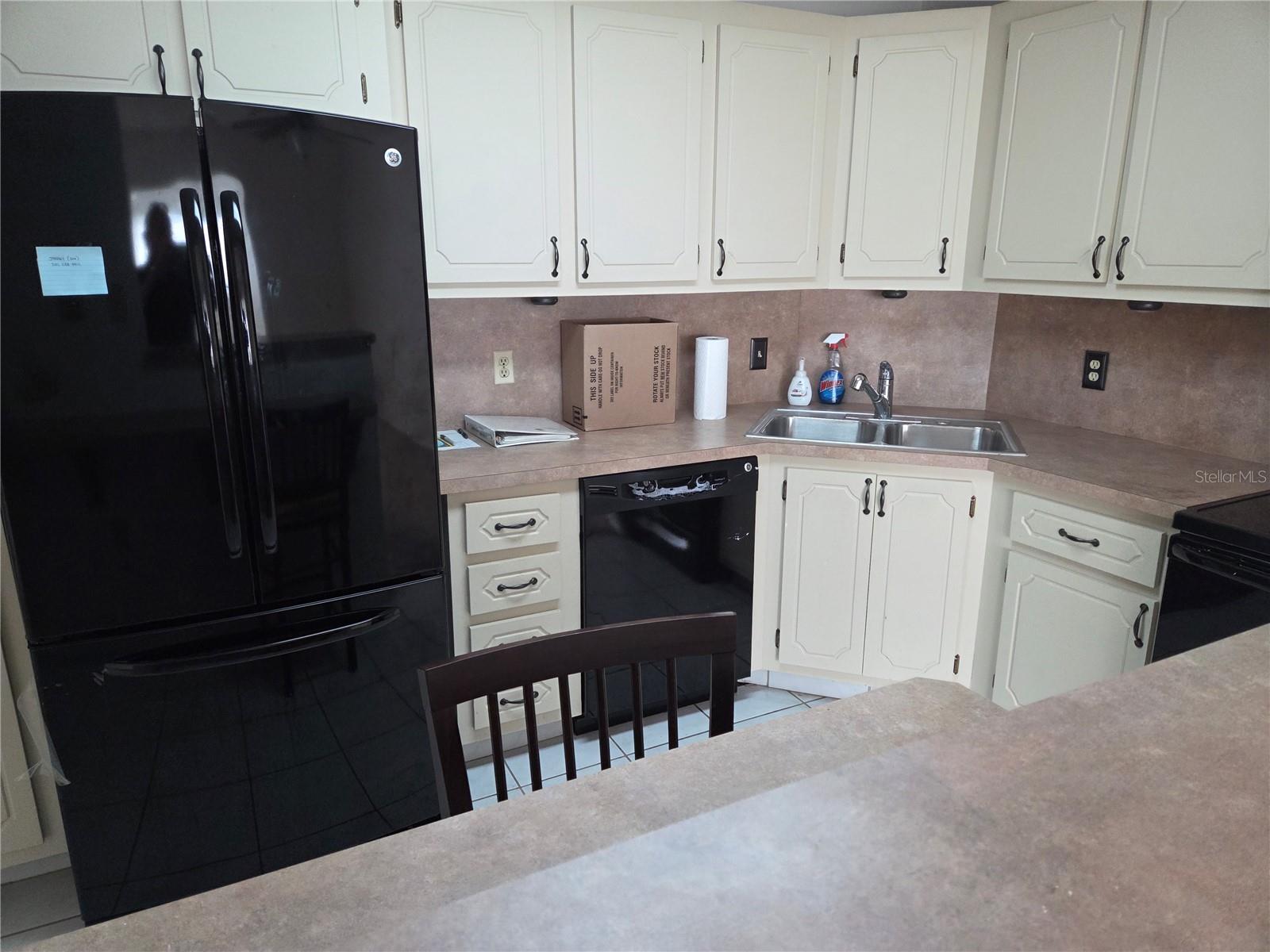 115 ASPEN CIR #115, SEMINOLE, FL, 33777