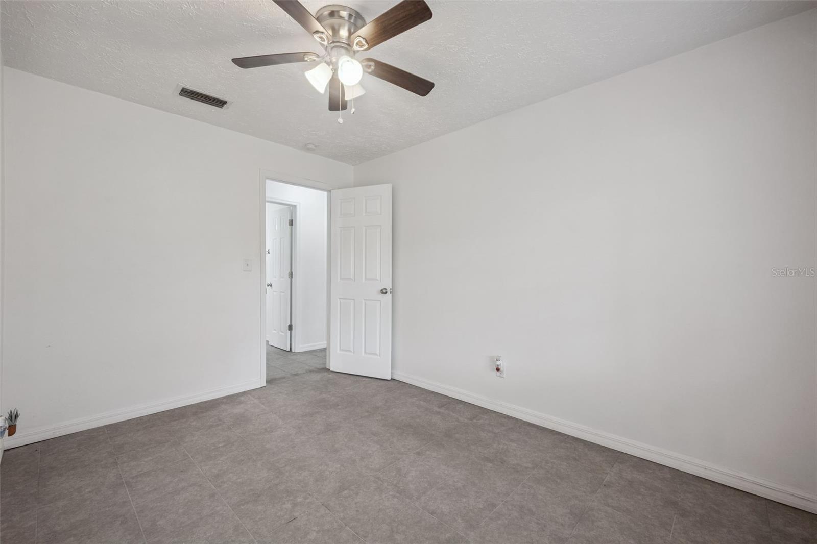1355 CR 604, BUSHNELL, FL, 33513