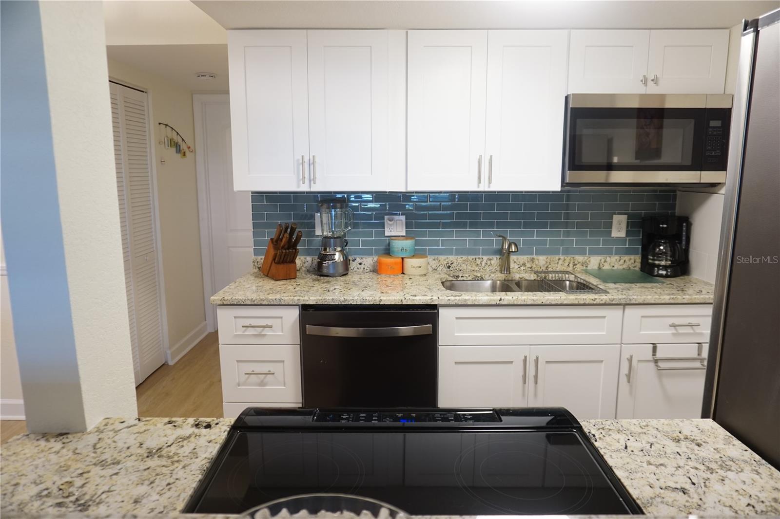 9715 HARRELL AVE #14, TREASURE ISLAND, FL, 33706