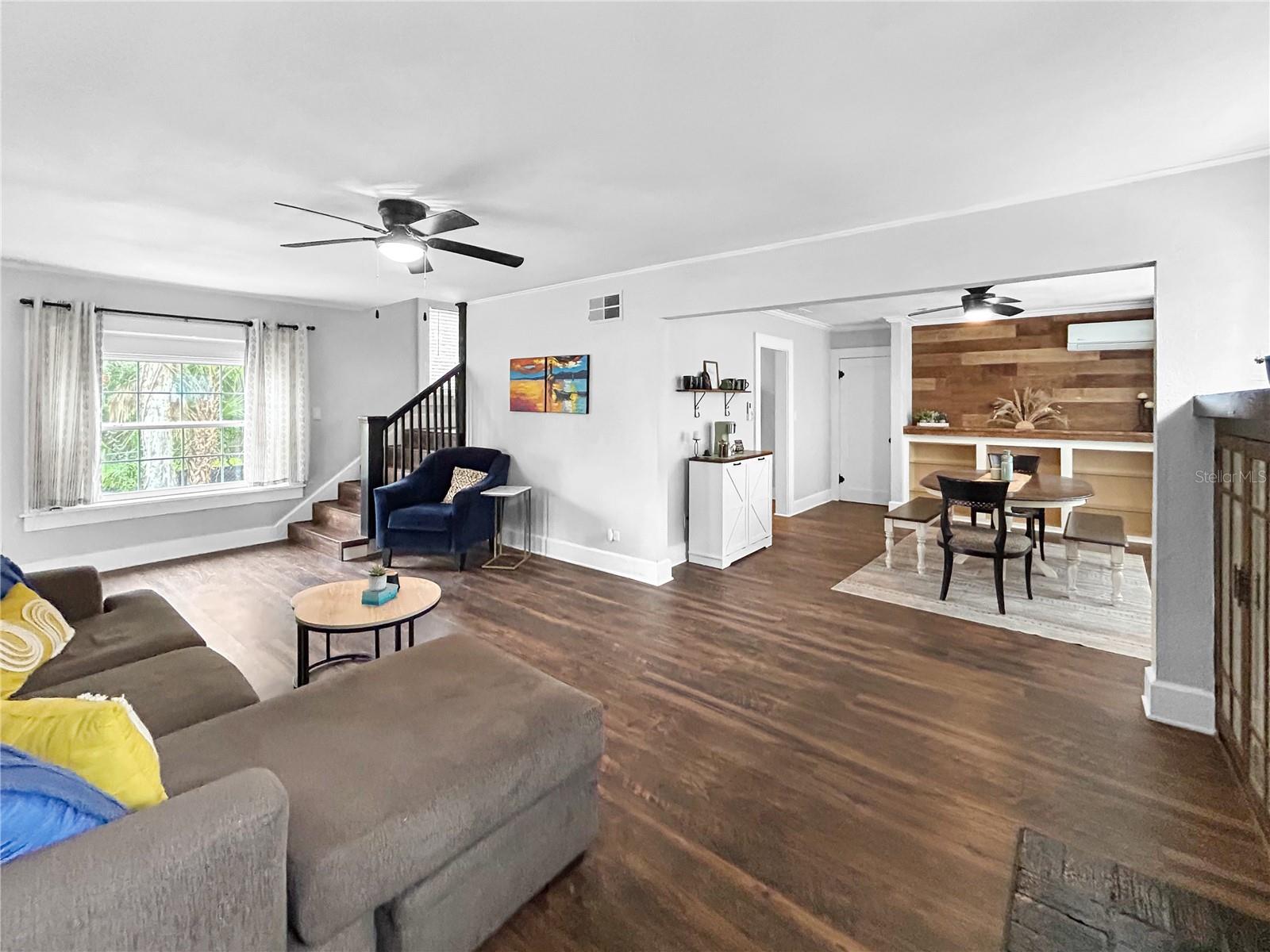 TB8481678 Property Photo