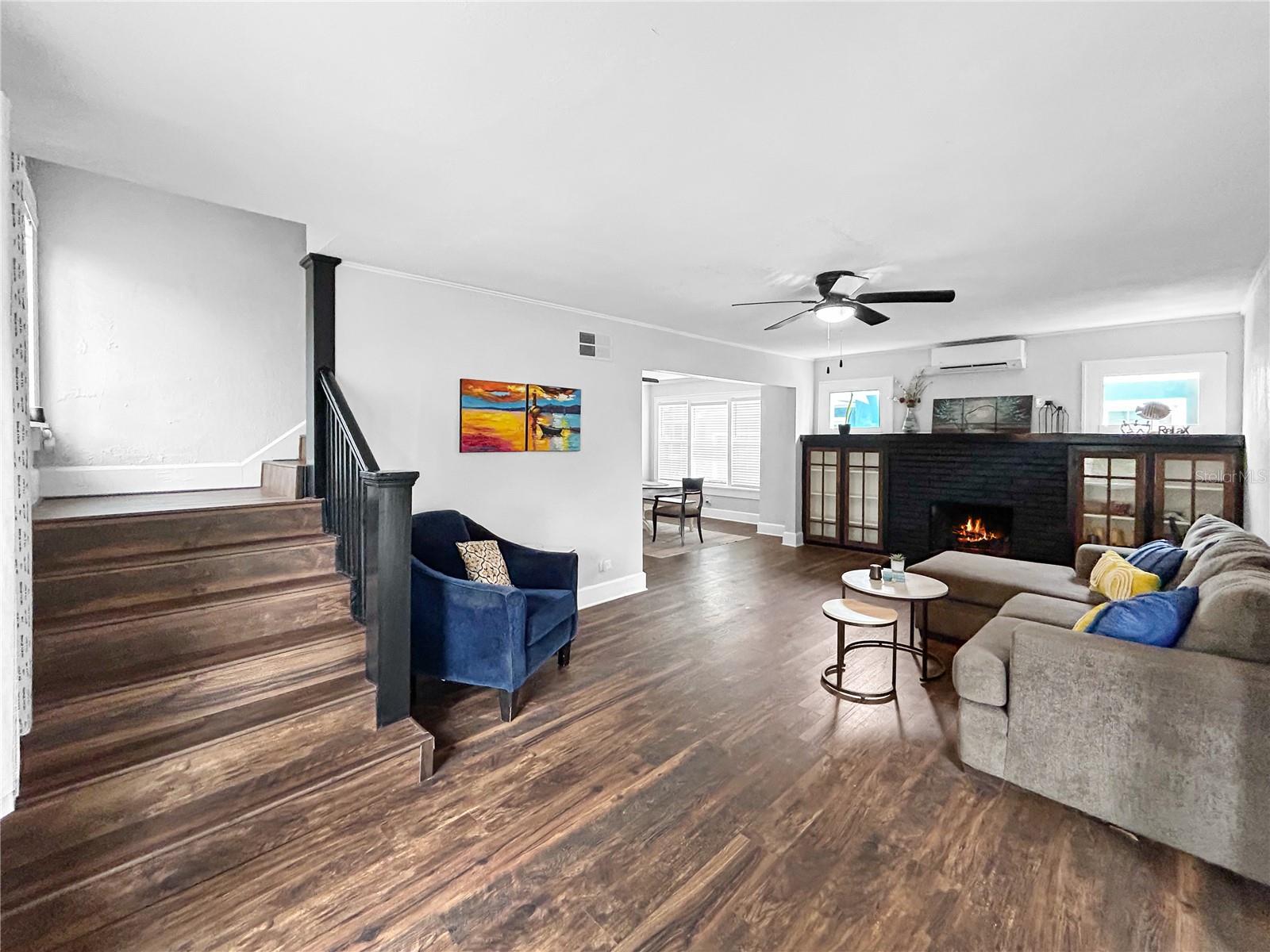 TB8481678 Property Photo