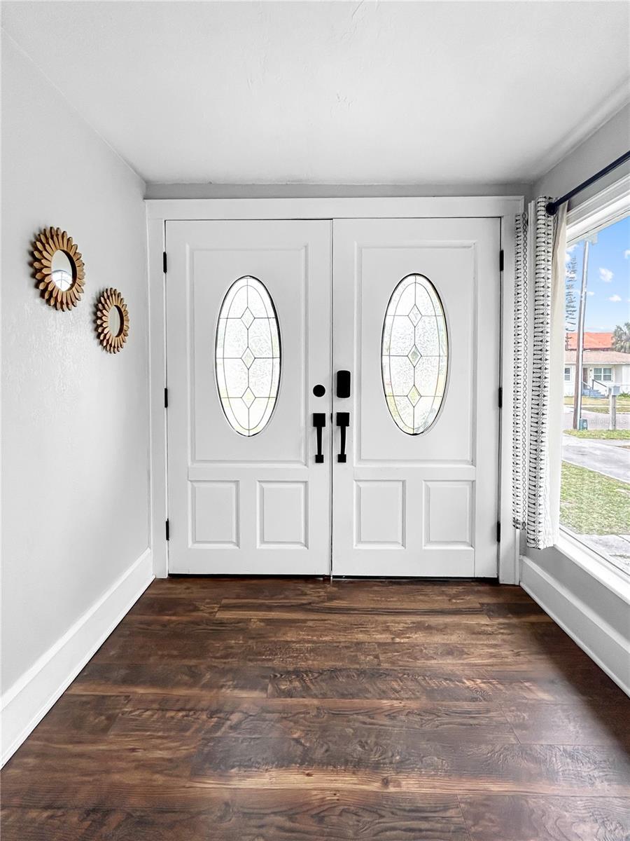 TB8481678 Property Photo