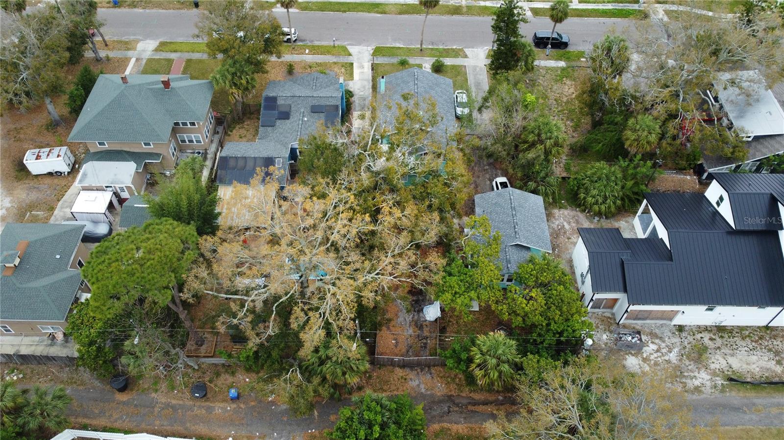 TB8481678 Property Photo