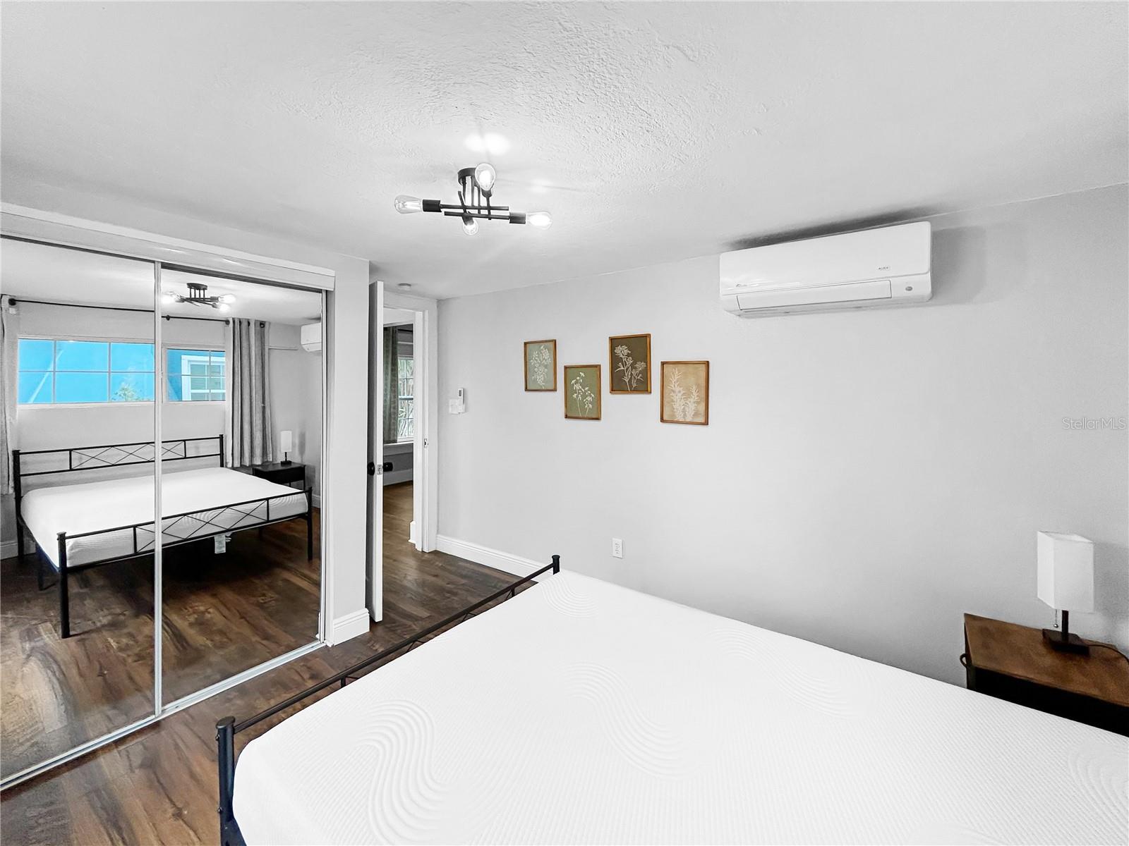 TB8481678 Property Photo