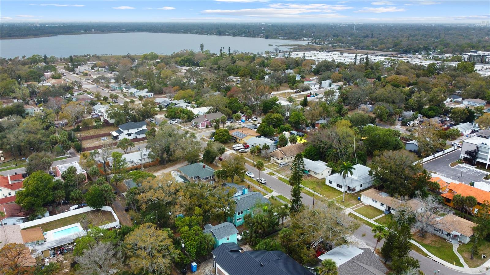 TB8481678 Property Photo