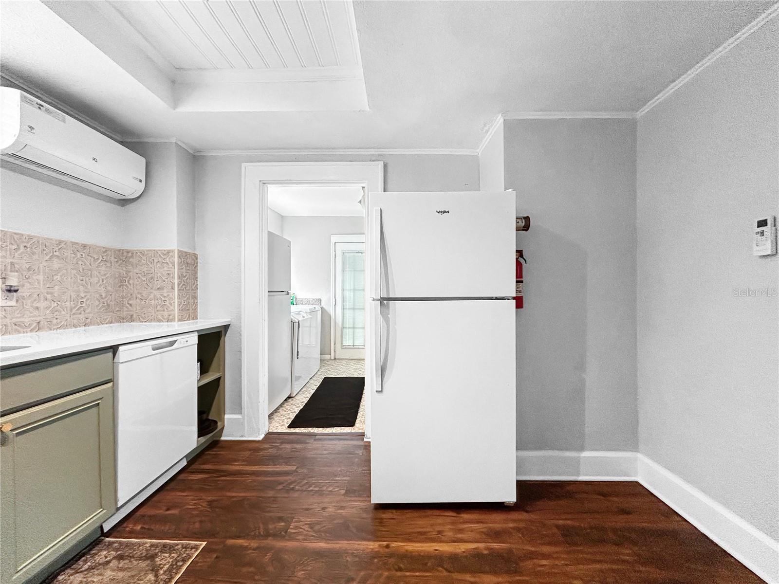 TB8481678 Property Photo