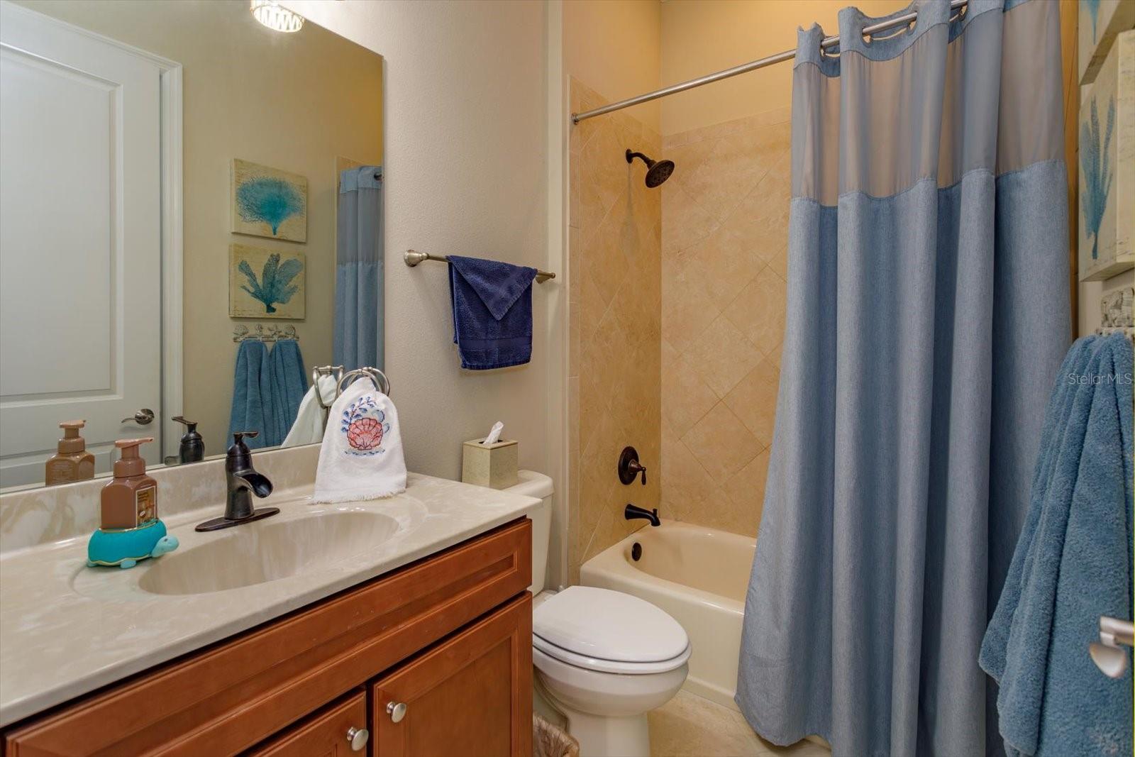 1634 VICTORIA GARDENS DR, DELAND, FL, 32724