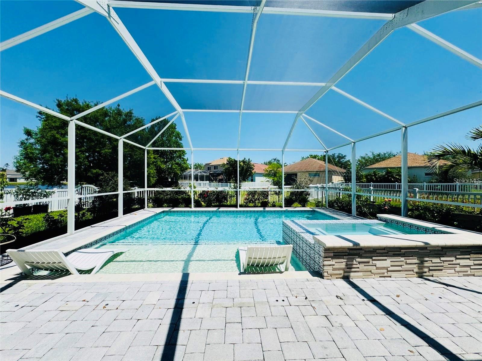 15207 SEAROBBIN DR, LAKEWOOD RANCH, FL, 34202