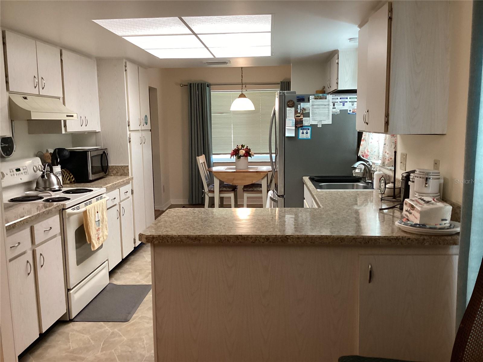 2512 LANCASTER DR #2512, SUN CITY CENTER, FL, 33573