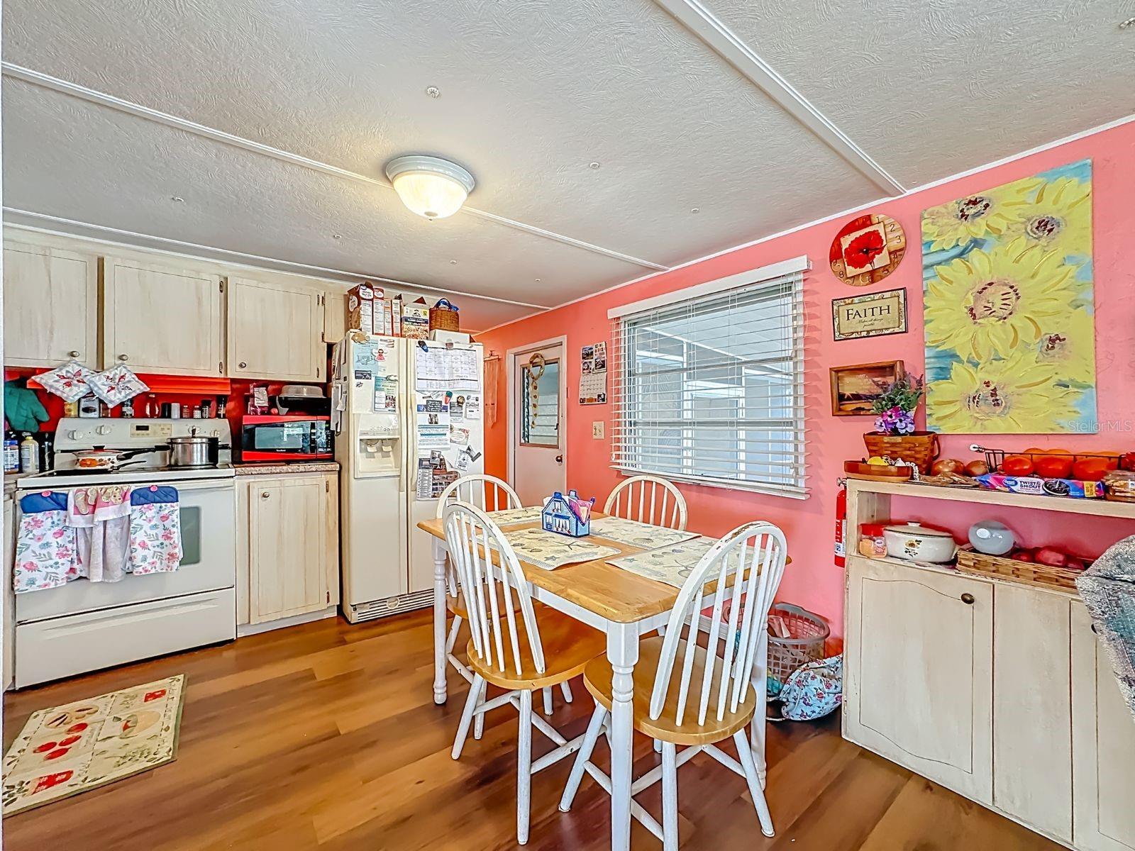 411 TROPIC DR W, PALMETTO, FL, 34221
