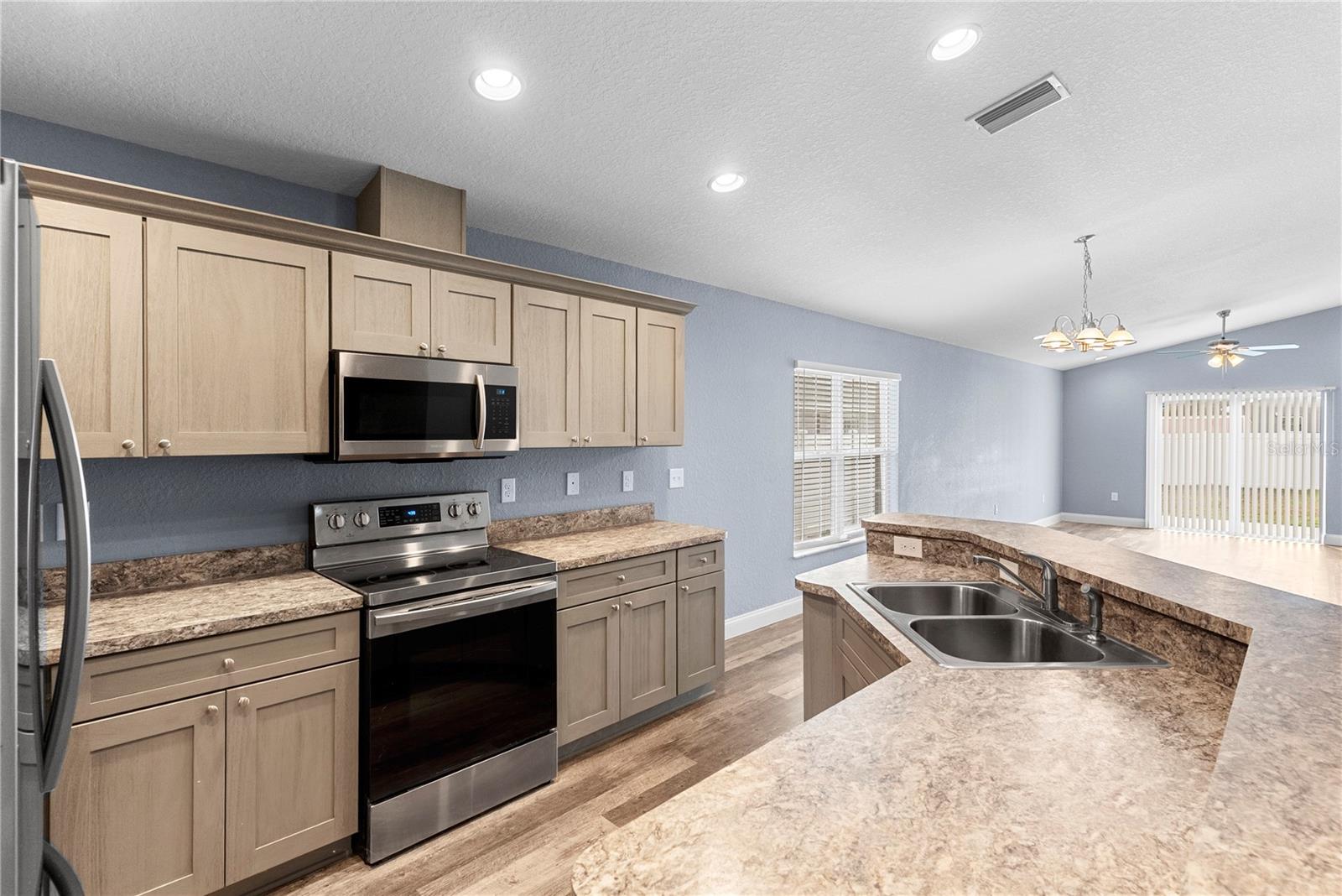 318 BENNETT ST, AUBURNDALE, FL, 33823