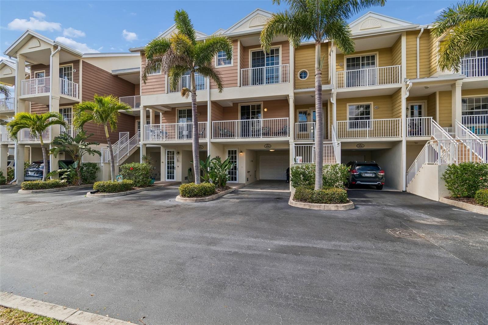 454 BAHIA BEACH BLVD, RUSKIN, FL, 33570