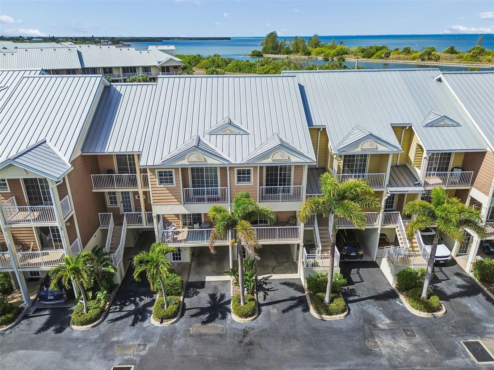 454 BAHIA BEACH BLVD, RUSKIN, FL, 33570
