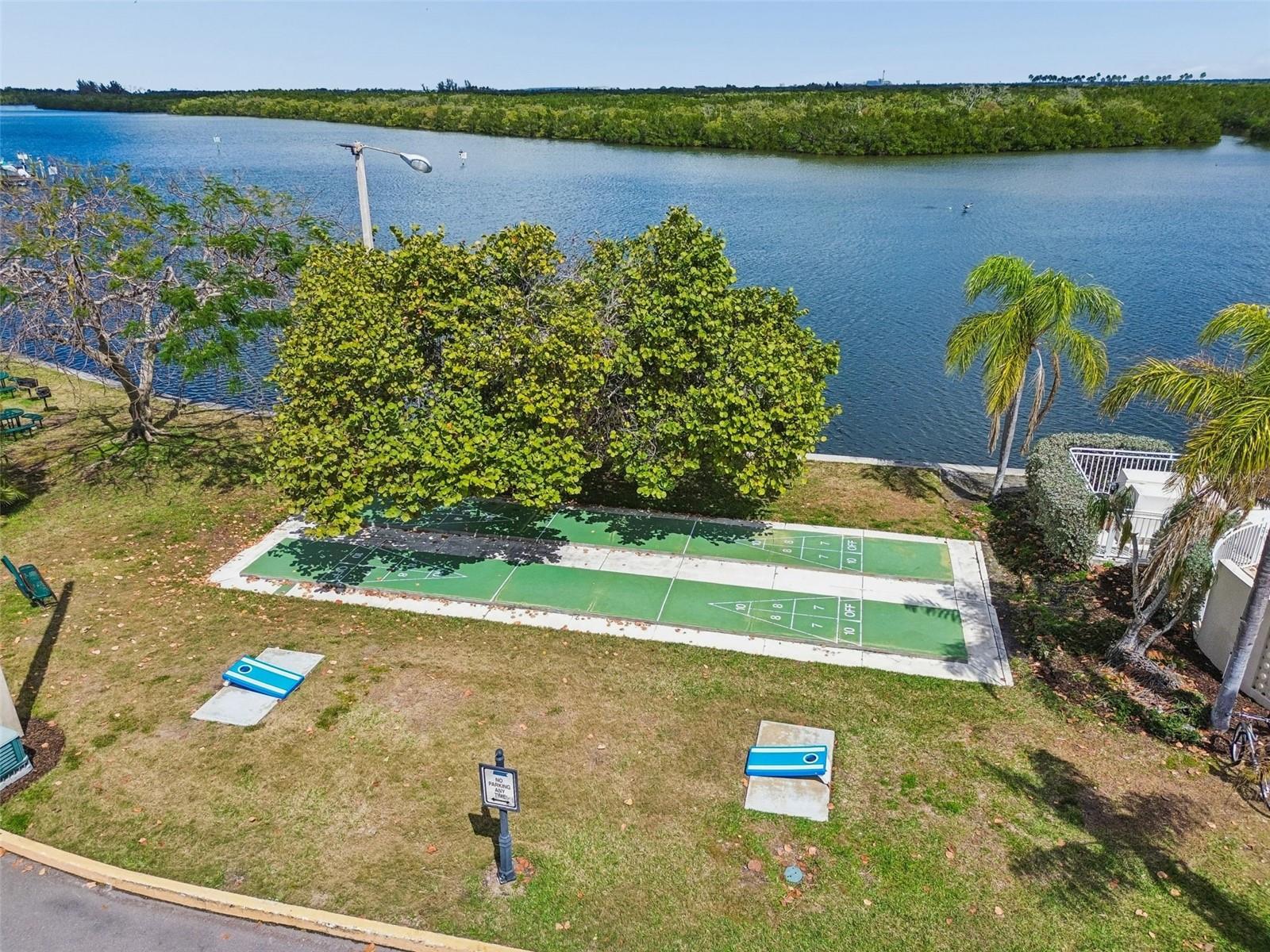 454 BAHIA BEACH BLVD, RUSKIN, FL, 33570