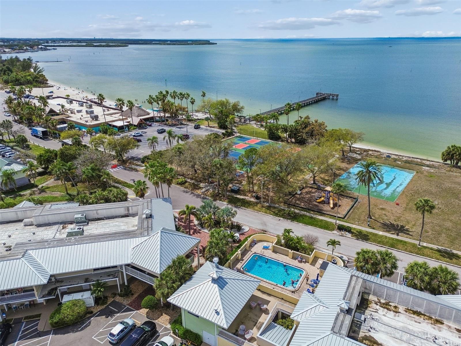 454 BAHIA BEACH BLVD, RUSKIN, FL, 33570