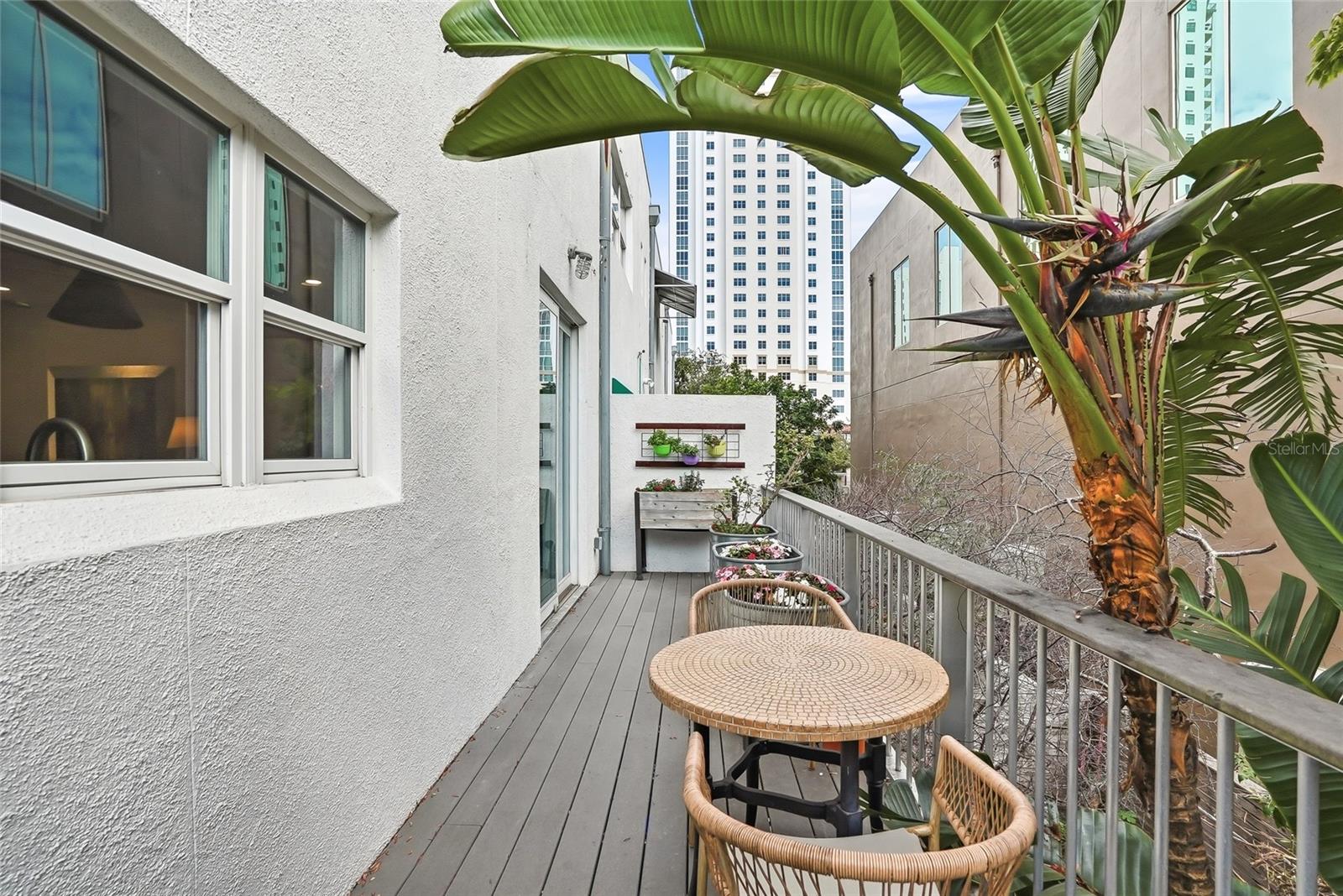 106 FAREHAM PL N, ST PETERSBURG, FL, 33701