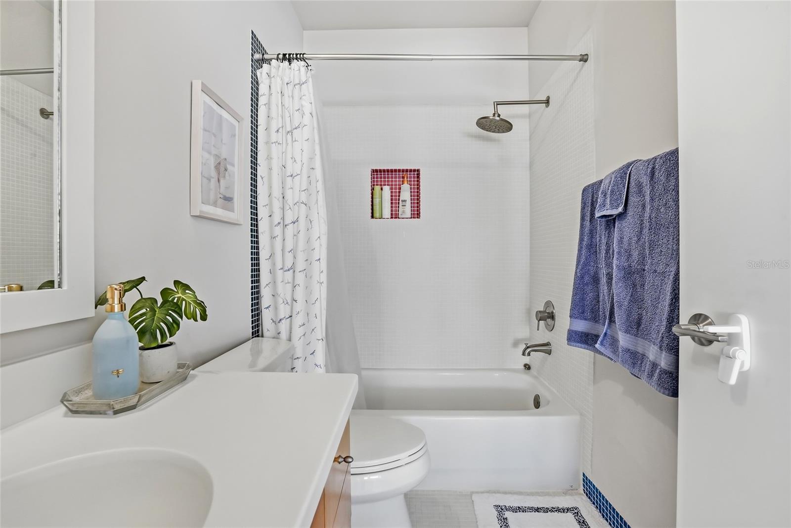 106 FAREHAM PL N, ST PETERSBURG, FL, 33701