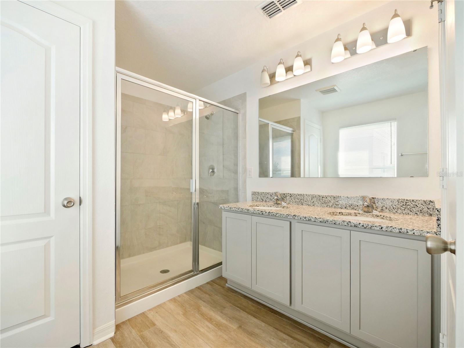 2395 BISCOTTO CIR, DAVENPORT, FL, 33897