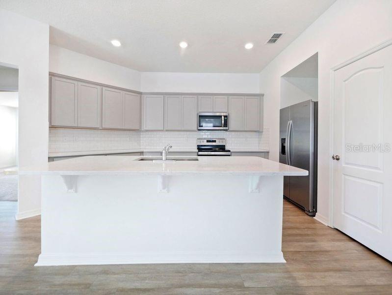 2395 BISCOTTO CIR, DAVENPORT, FL, 33897