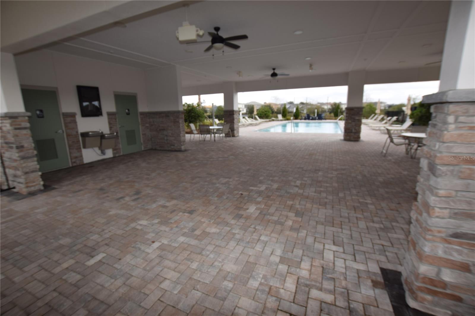 15966 WINDING BLUFF DR, MONTVERDE, FL, 34756