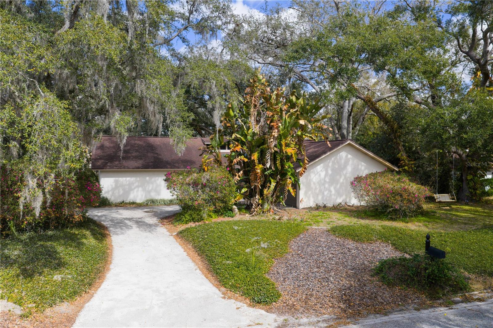 2506 BORDEAUX WAY, LUTZ, FL, 33559