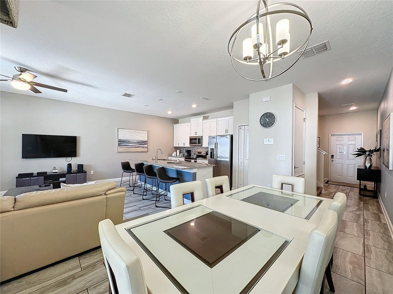 9043 DOGLEG DR, DAVENPORT, FL, 33896