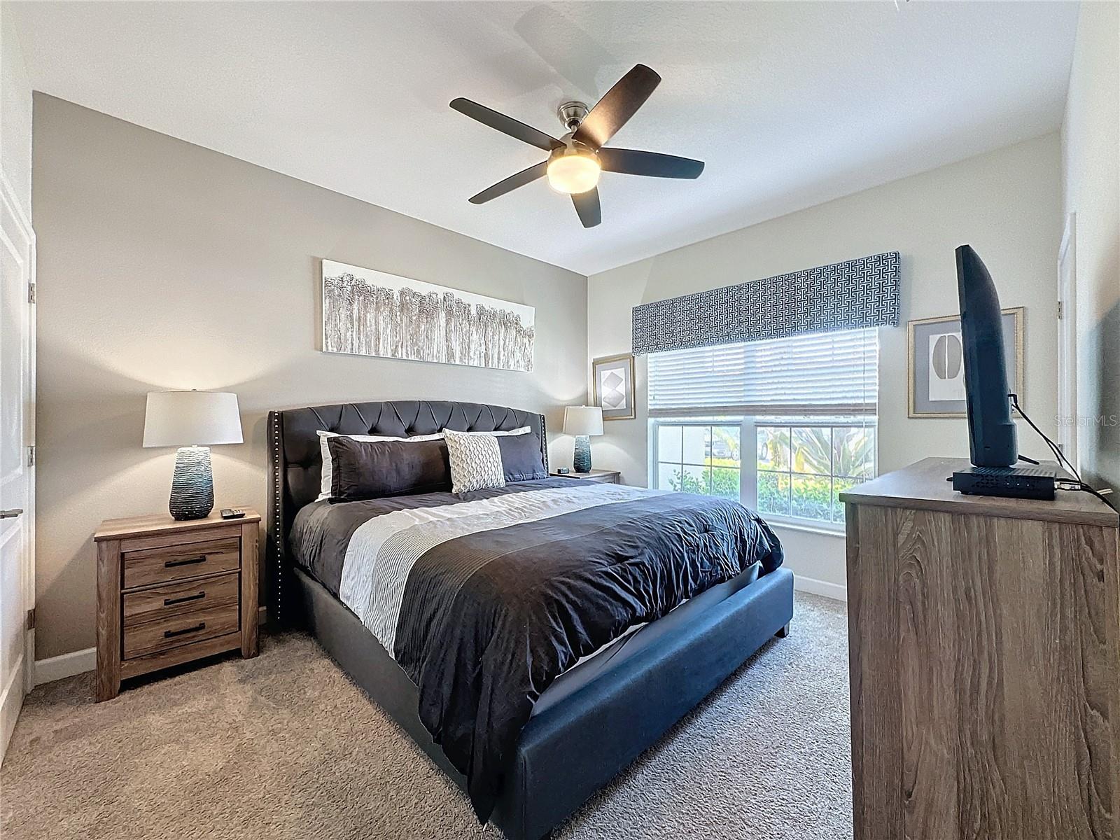 9043 DOGLEG DR, DAVENPORT, FL, 33896