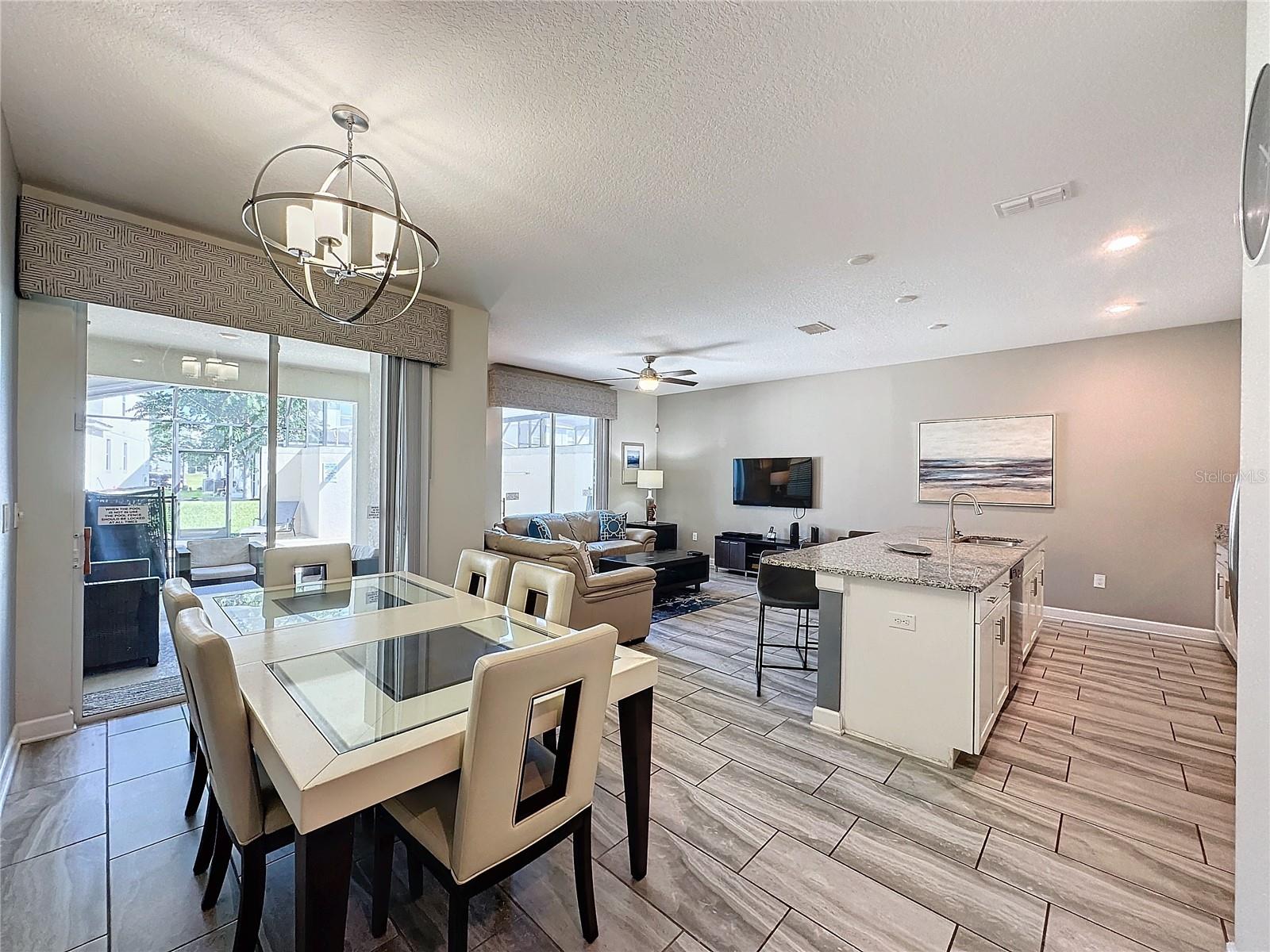 9043 DOGLEG DR, DAVENPORT, FL, 33896